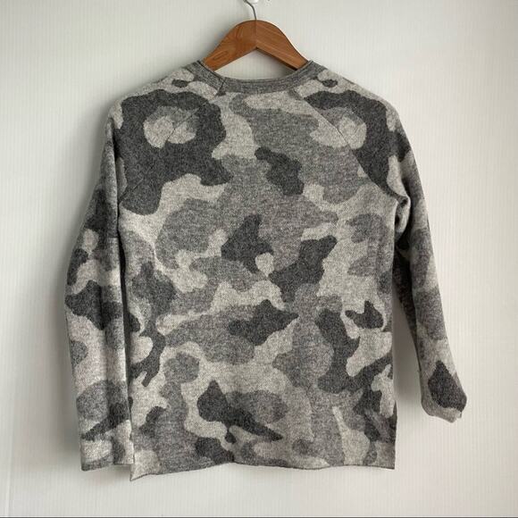 Athleta undercover camo alpaca merino wool blend sweater grey sz XS - Picture 9 of 11